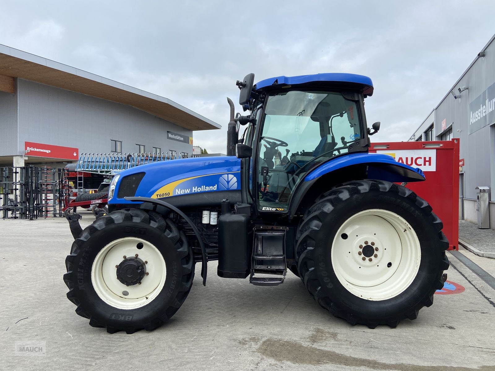 Traktor typu New Holland T6050 Elite, Gebrauchtmaschine v Burgkirchen (Obrázek 10)