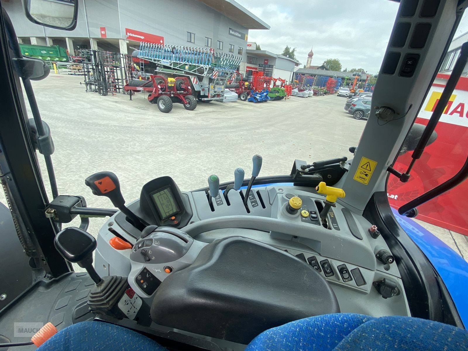 Traktor typu New Holland T6050 Elite, Gebrauchtmaschine v Burgkirchen (Obrázek 13)