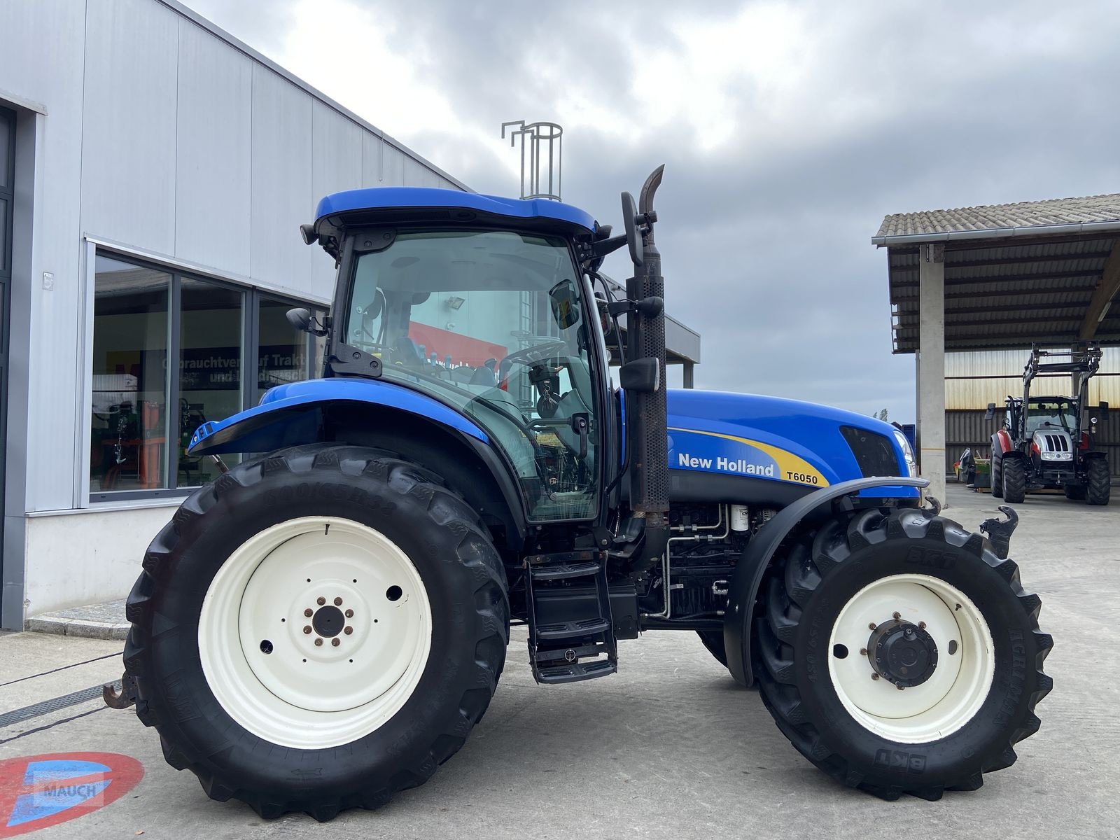 Traktor typu New Holland T6050 Elite, Gebrauchtmaschine v Burgkirchen (Obrázek 4)