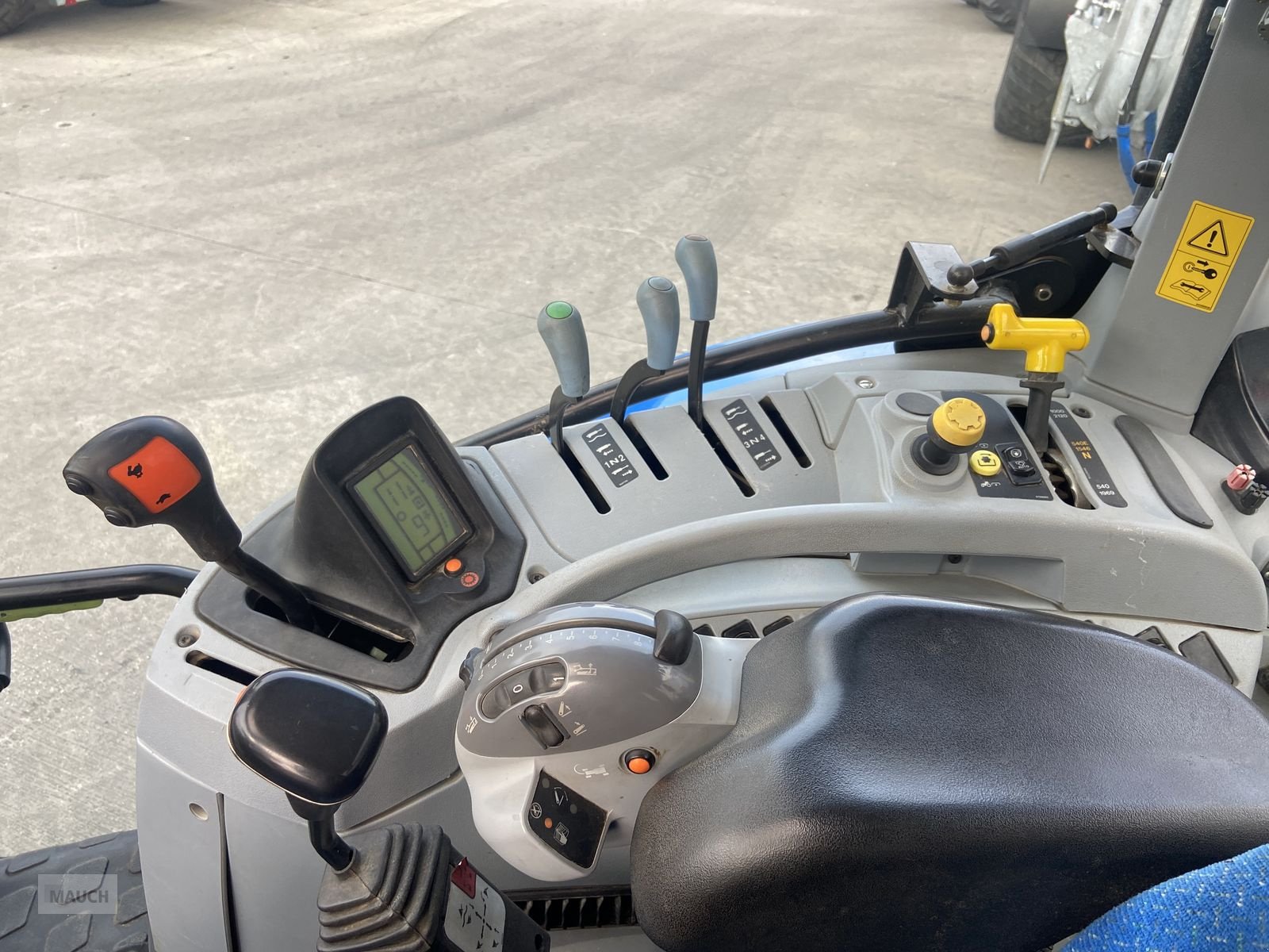 Traktor za tip New Holland T6050 Elite, Gebrauchtmaschine u Burgkirchen (Slika 12)