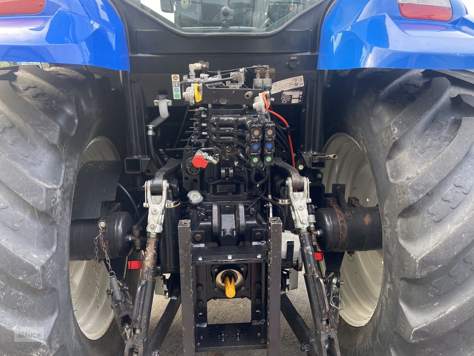 Traktor za tip New Holland T6050 Elite, Gebrauchtmaschine u Burgkirchen (Slika 8)