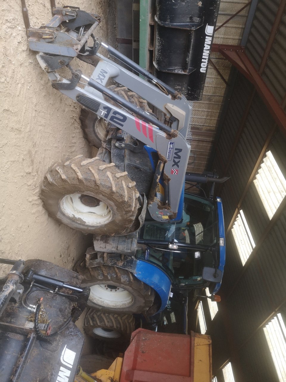 Traktor des Typs New Holland T6050, Gebrauchtmaschine in Roches-sur-Marne (Bild 1)