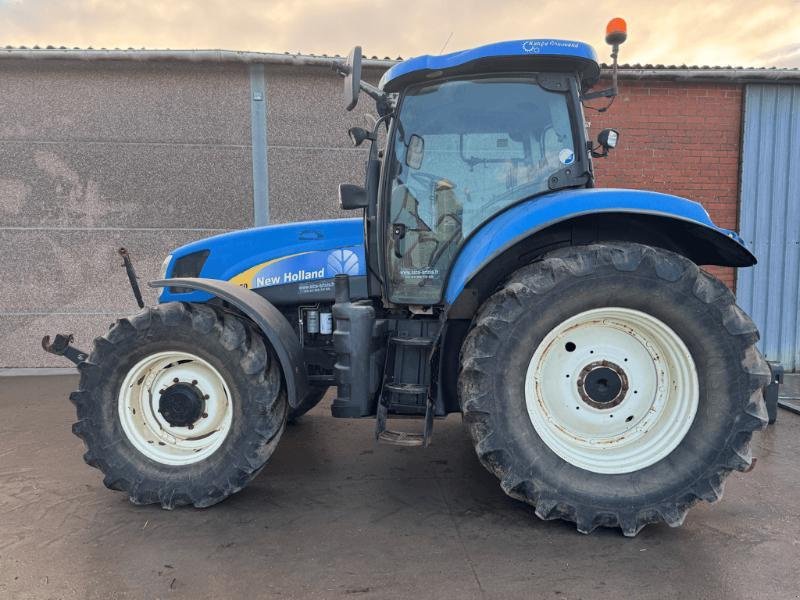 Traktor des Typs New Holland T6050, Gebrauchtmaschine in Richebourg (Bild 1)