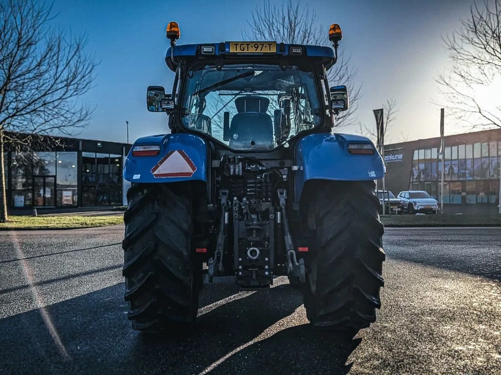 Traktor типа New Holland T6060 T6060, Gebrauchtmaschine в Groningen (Фотография 5)