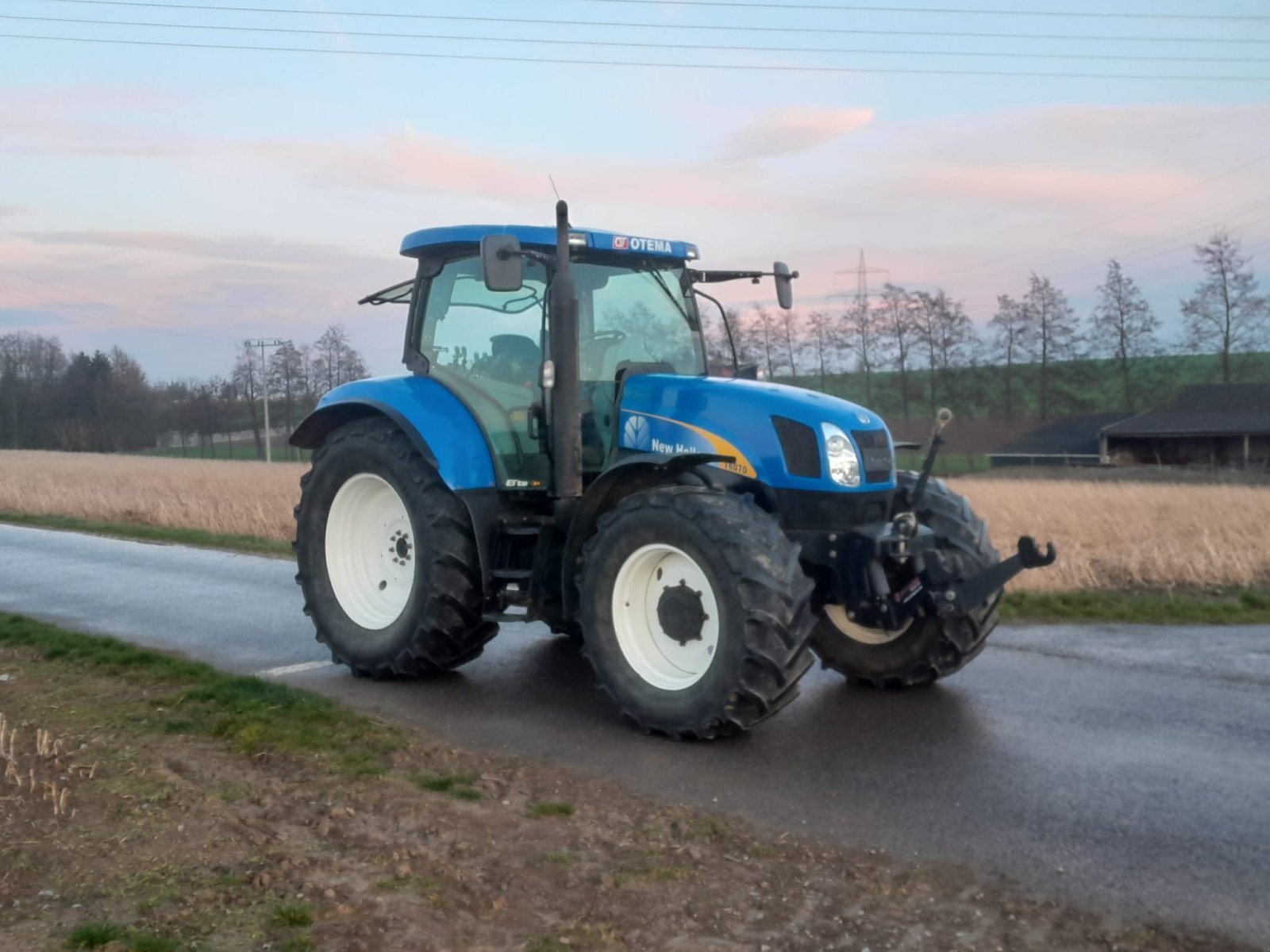 Traktor des Typs New Holland T6070 Elite, Gebrauchtmaschine in Creglingen (Bild 4)