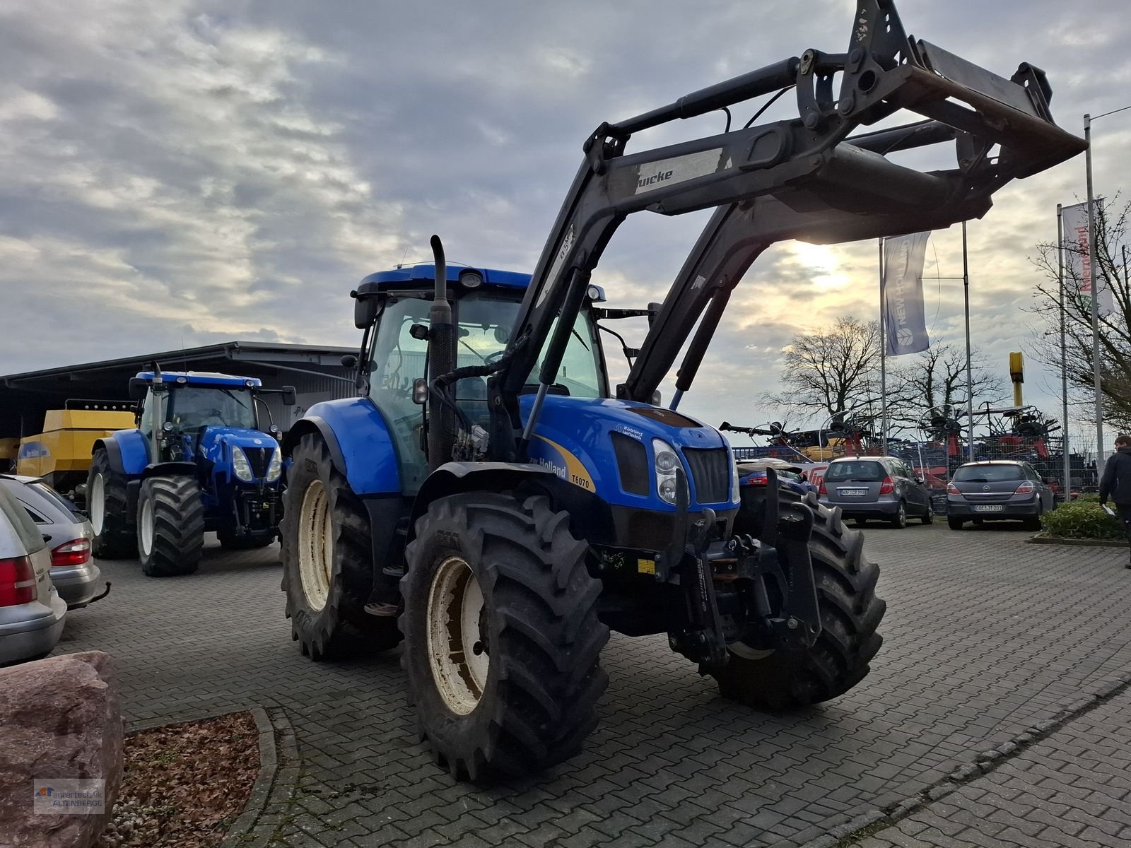 Traktor of the type New Holland T6070 Elite, Gebrauchtmaschine in Altenberge (Picture 4)