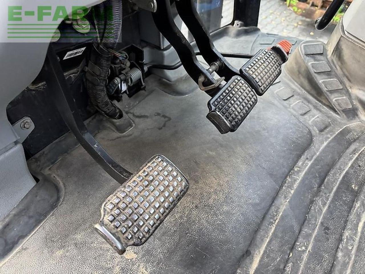 Traktor typu New Holland t6070 powercommand, Gebrauchtmaschine w DAMAS?AWEK (Zdjęcie 19)