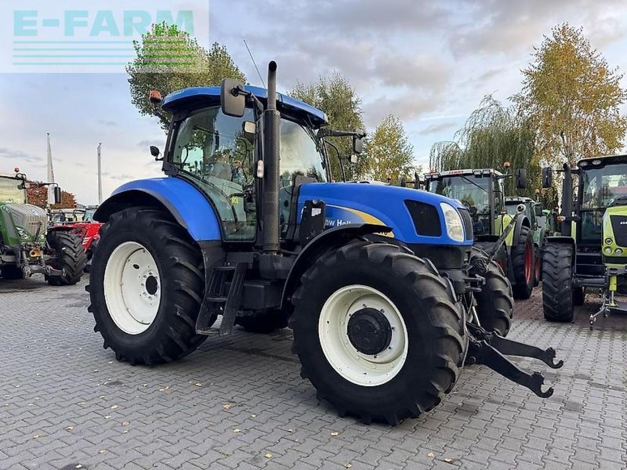 Traktor типа New Holland t6070 powercommand, Gebrauchtmaschine в DAMAS?AWEK (Фотография 4)