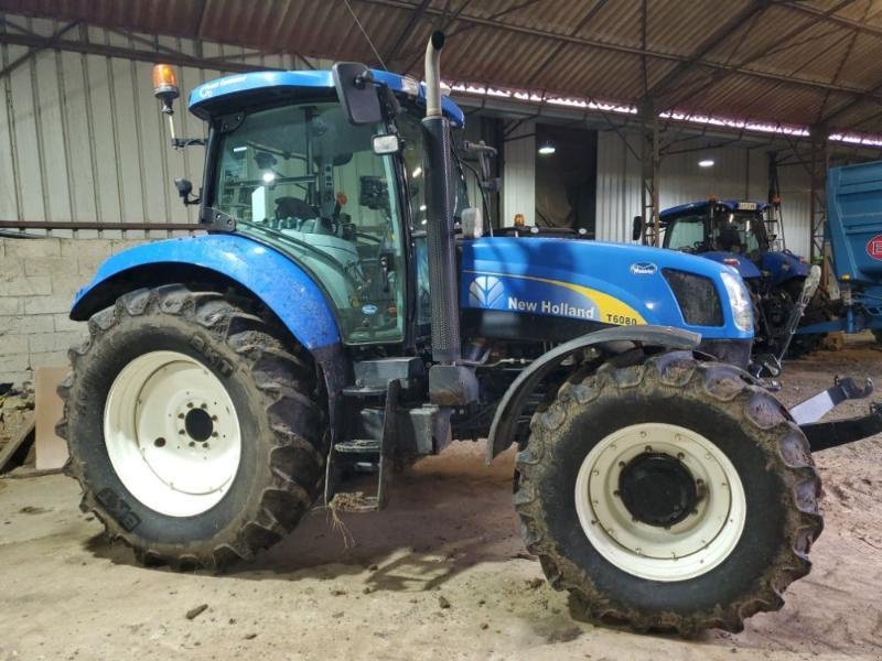 Traktor van het type New Holland T6080 APC, Gebrauchtmaschine in BRAY en Val (Foto 1)