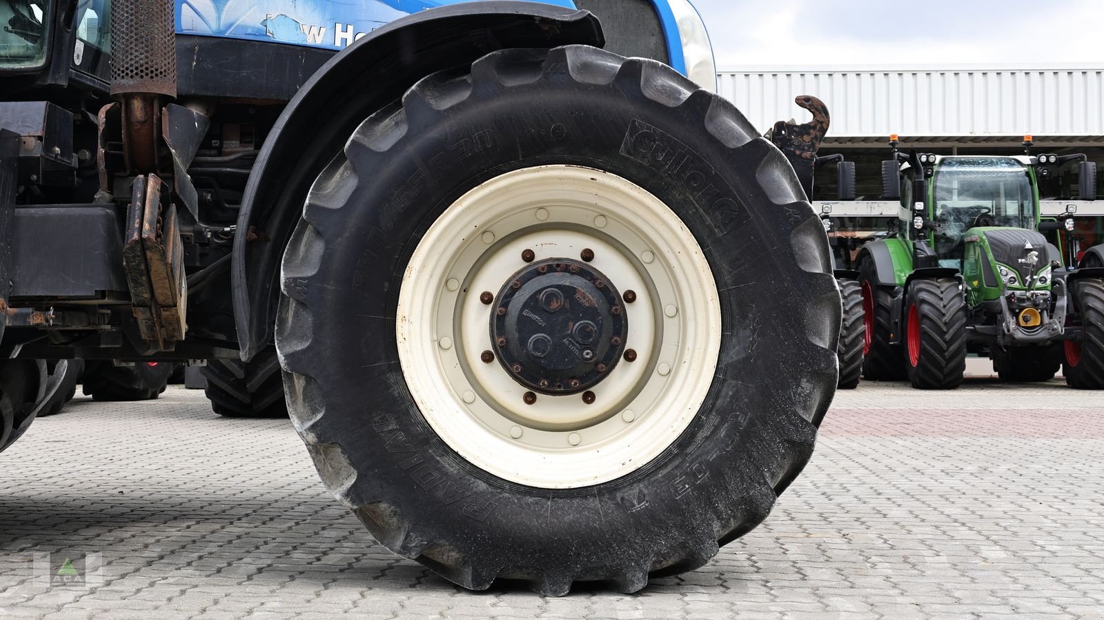 Traktor Türe ait New Holland T6080 Range & Power Command, Gebrauchtmaschine içinde Markt Hartmannsdorf (resim 10)