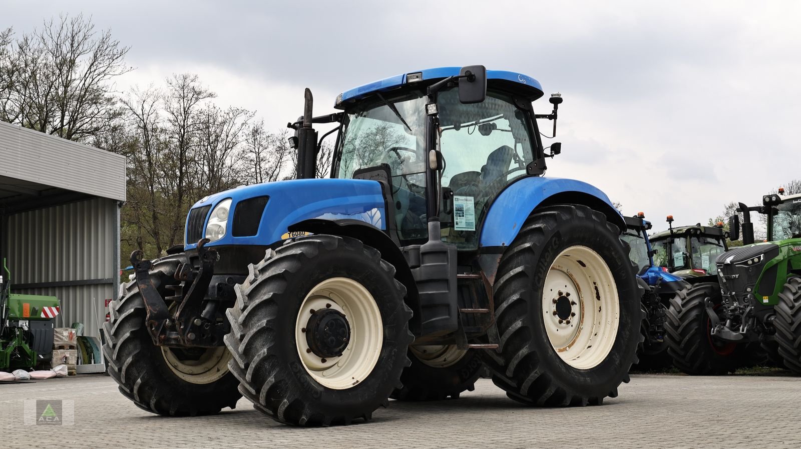 Traktor Türe ait New Holland T6080 Range & Power Command, Gebrauchtmaschine içinde Markt Hartmannsdorf (resim 3)