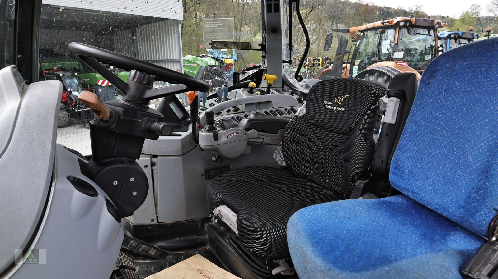 Traktor Türe ait New Holland T6080 Range & Power Command, Gebrauchtmaschine içinde Markt Hartmannsdorf (resim 14)