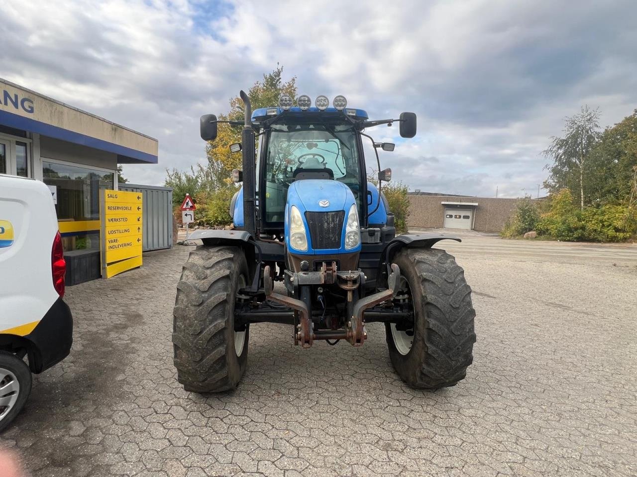 Traktor типа New Holland T6080, Gebrauchtmaschine в Middelfart (Фотография 6)