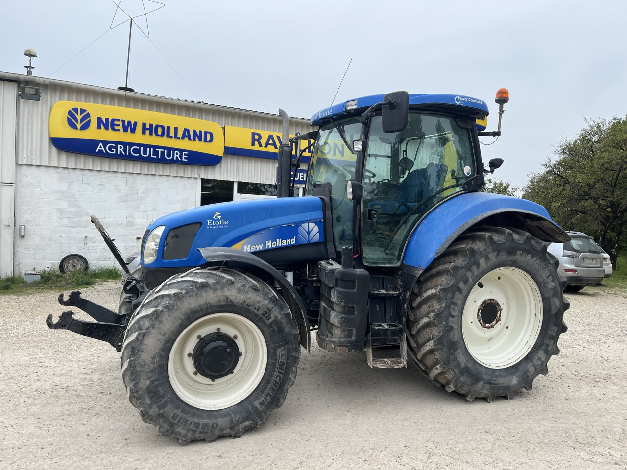 Traktor del tipo New Holland T6080, Gebrauchtmaschine In VERT TOULON (Immagine 1)