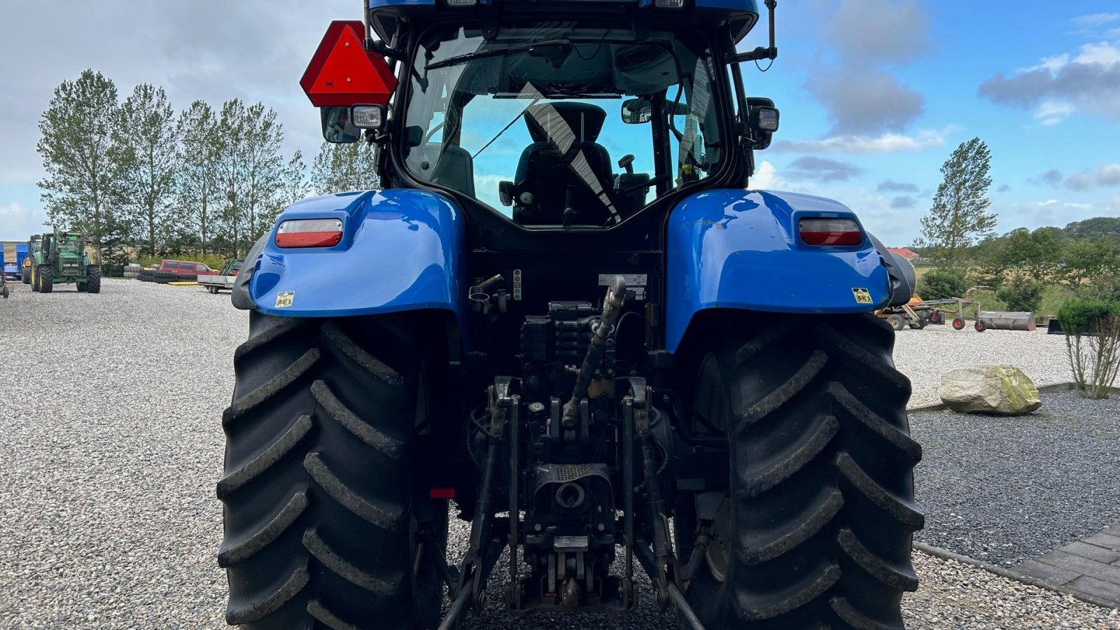 Traktor Türe ait New Holland T6080, Gebrauchtmaschine içinde Thorsø (resim 14)
