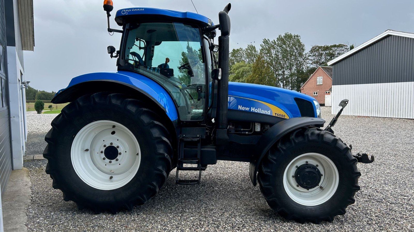 Traktor Türe ait New Holland T6080, Gebrauchtmaschine içinde Thorsø (resim 11)