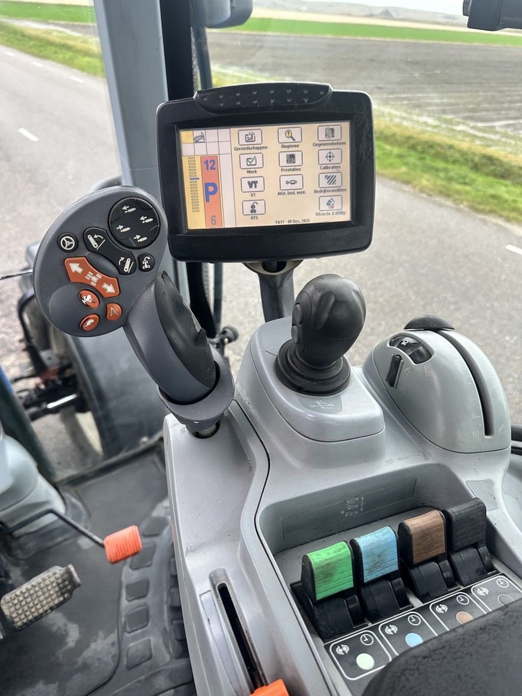 Traktor du type New Holland T6080, Gebrauchtmaschine en Callantsoog (Photo 9)