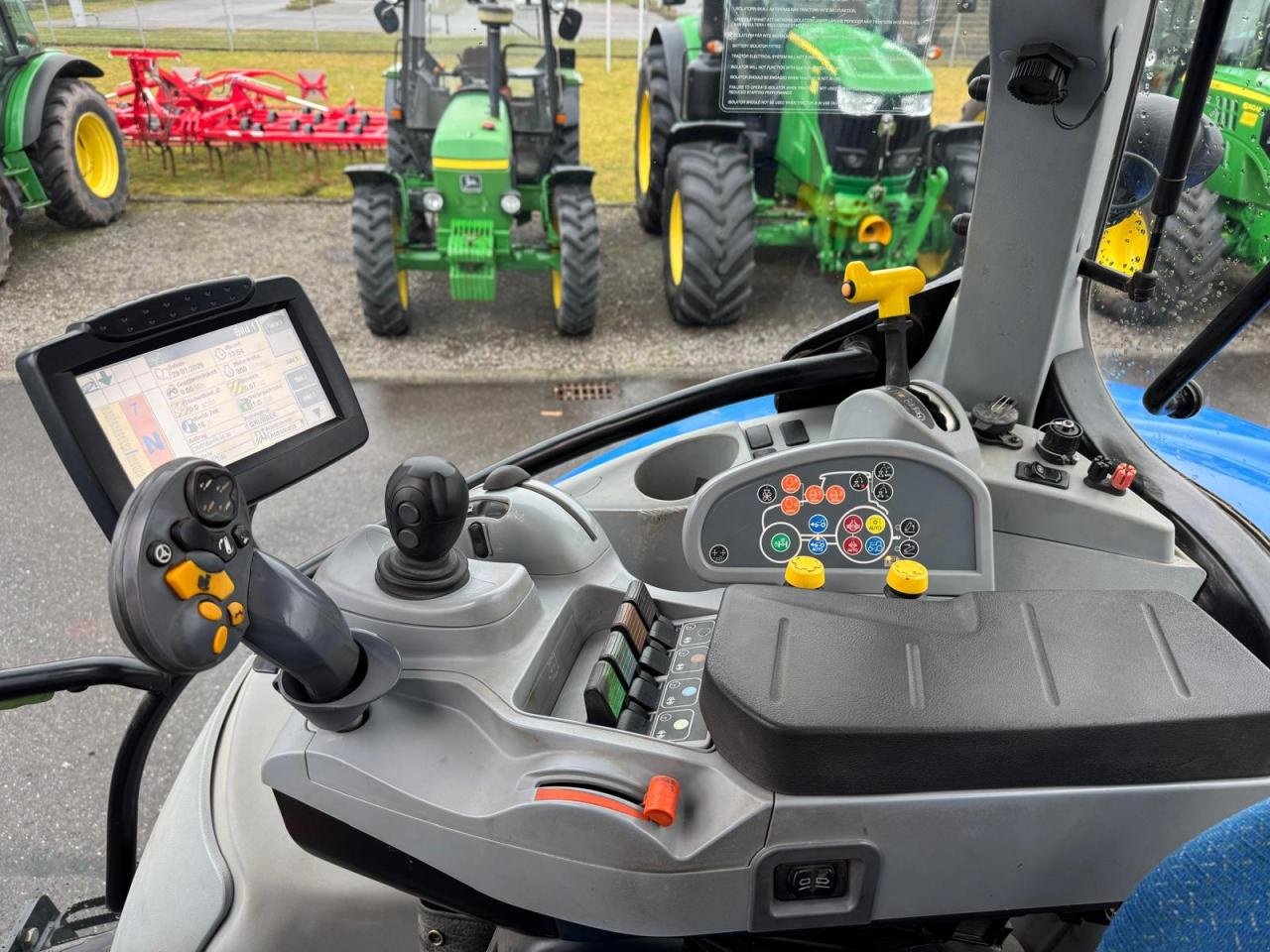 Traktor za tip New Holland T6090 Power Command, Gebrauchtmaschine u Zweibrücken (Slika 16)