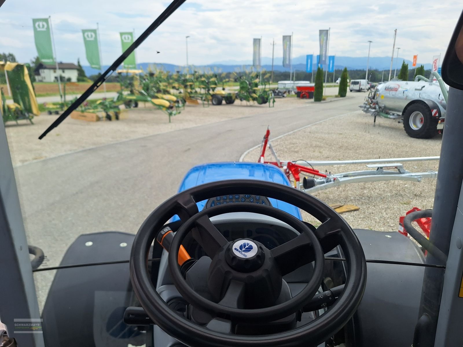 Traktor Türe ait New Holland T6090 Range & Power Command, Gebrauchtmaschine içinde Gampern (resim 22)
