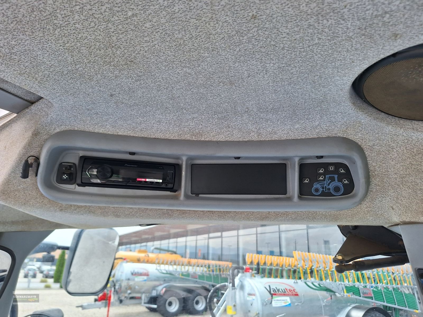 Traktor Türe ait New Holland T6090 Range & Power Command, Gebrauchtmaschine içinde Gampern (resim 16)