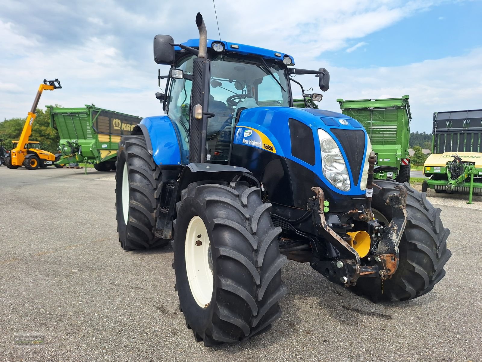 Traktor Türe ait New Holland T6090 Range & Power Command, Gebrauchtmaschine içinde Gampern (resim 4)
