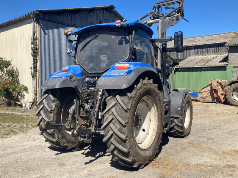 Traktor des Typs New Holland T6.125 ELECTROCOMMAND T4B, Gebrauchtmaschine in TREMEUR (Bild 1)
