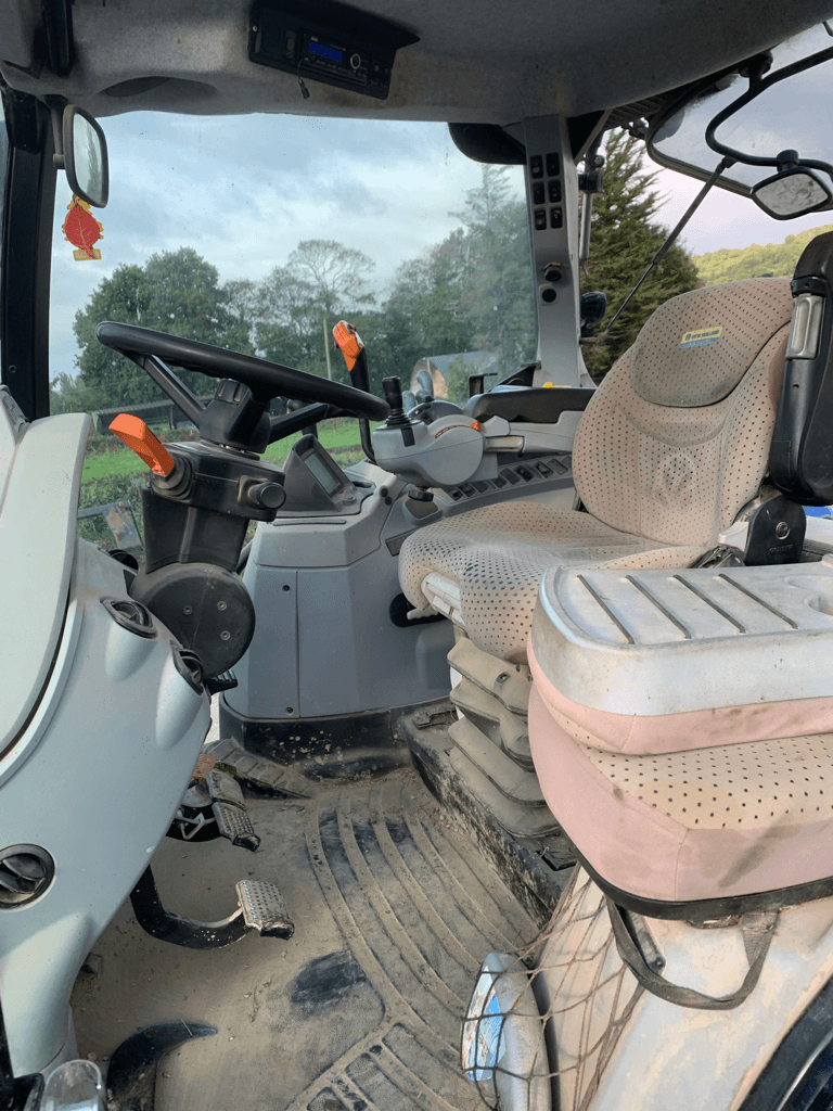 Traktor a típus New Holland T6.125 ELECTROCOMMAND T4B, Gebrauchtmaschine ekkor: CONDE SUR VIRE (Kép 5)