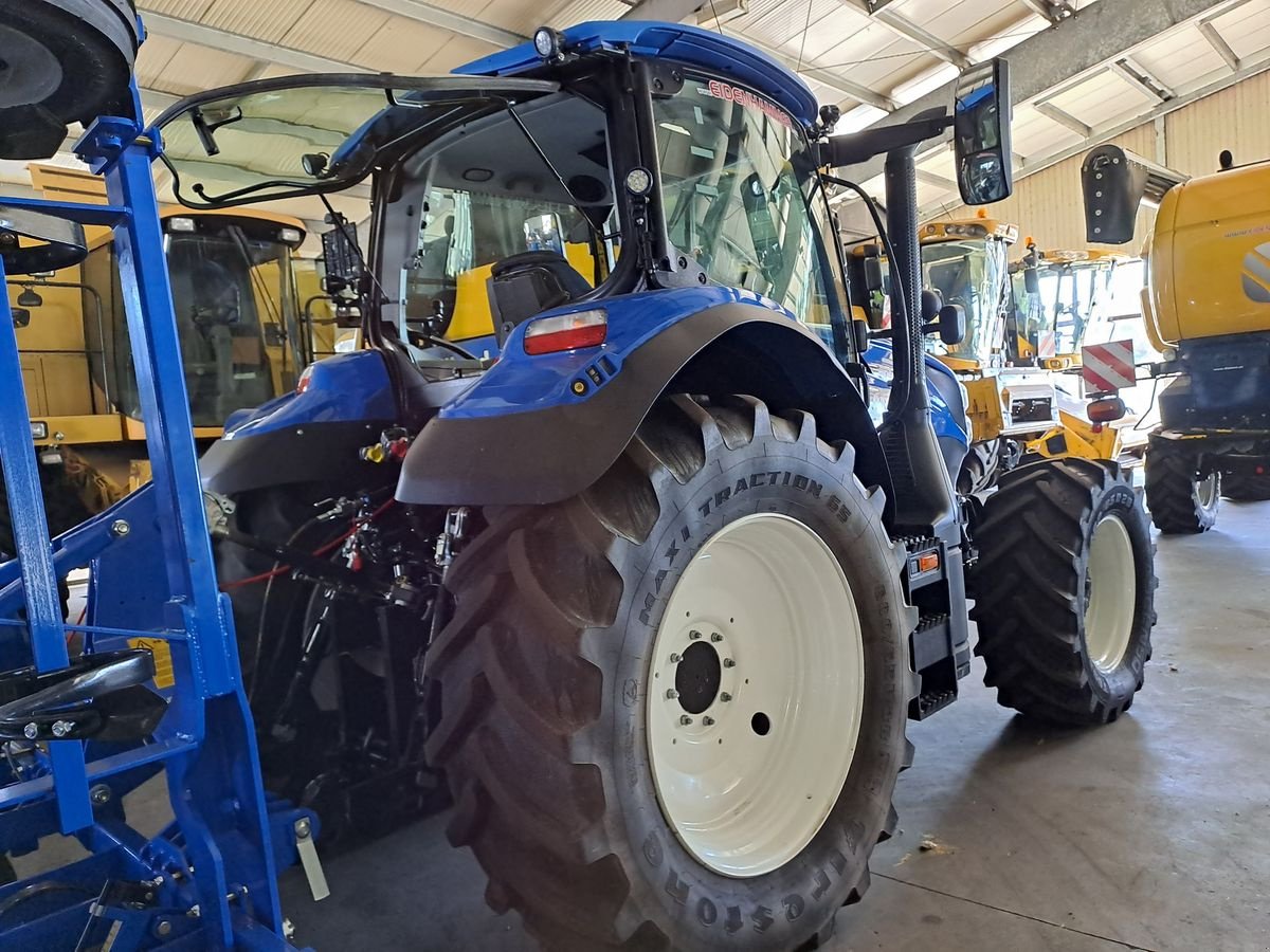 Traktor des Typs New Holland T6.125 S Electro Command Deluxe, Gebrauchtmaschine in Burgkirchen (Bild 14)