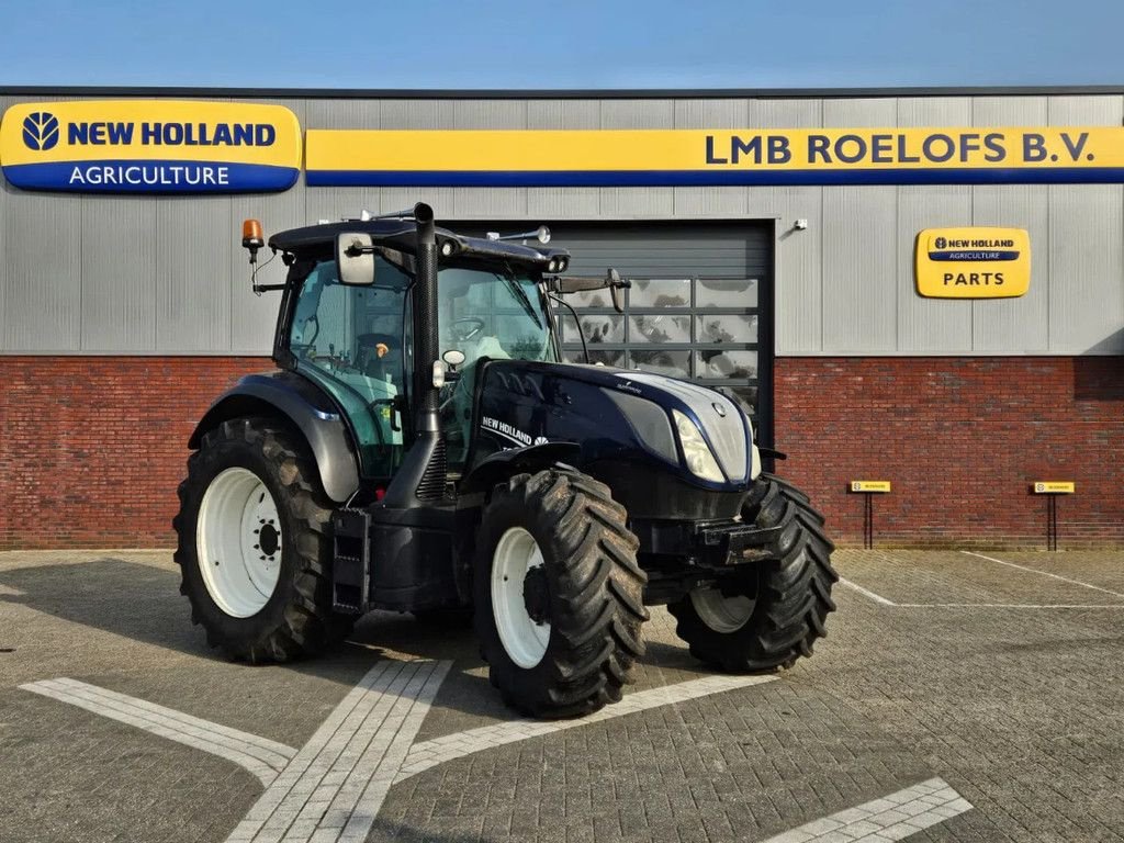 Traktor des Typs New Holland T6.125S Electro command, Gebrauchtmaschine in BENNEKOM (Bild 1)
