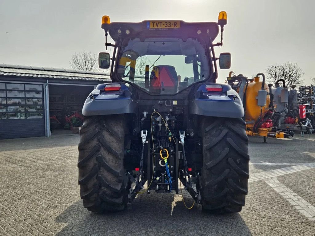 Traktor des Typs New Holland T6.125S Electro command, Gebrauchtmaschine in BENNEKOM (Bild 4)