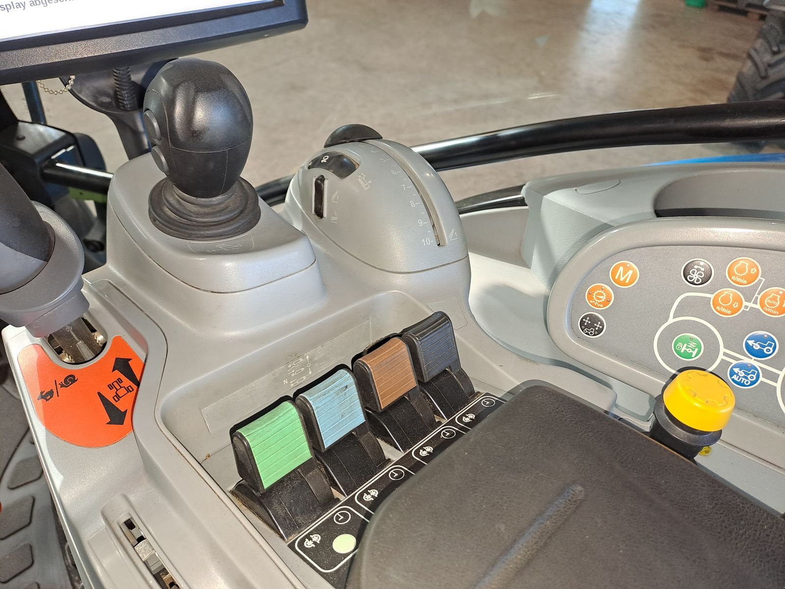 Traktor tip New Holland T6.140 Auto Command, Gebrauchtmaschine in Burgkirchen (Poză 14)