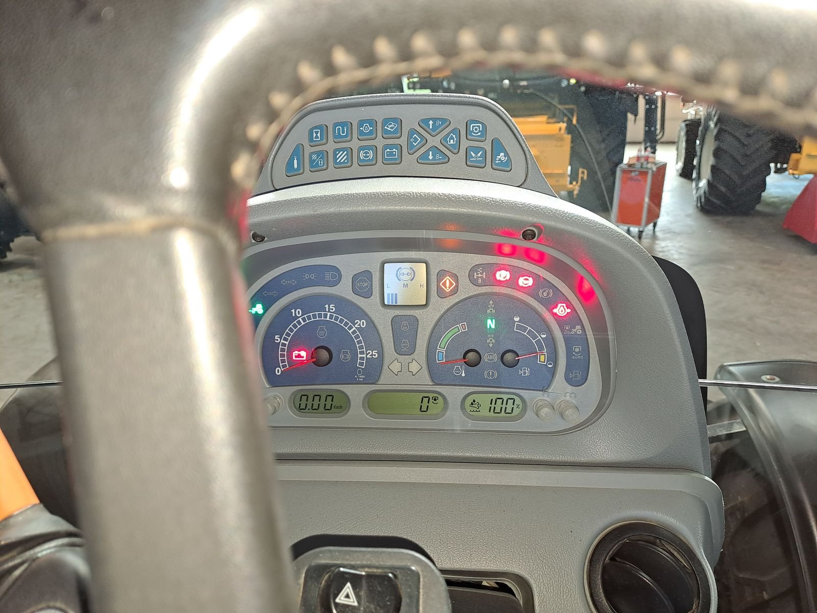 Traktor tip New Holland T6.140 Auto Command, Gebrauchtmaschine in Burgkirchen (Poză 13)