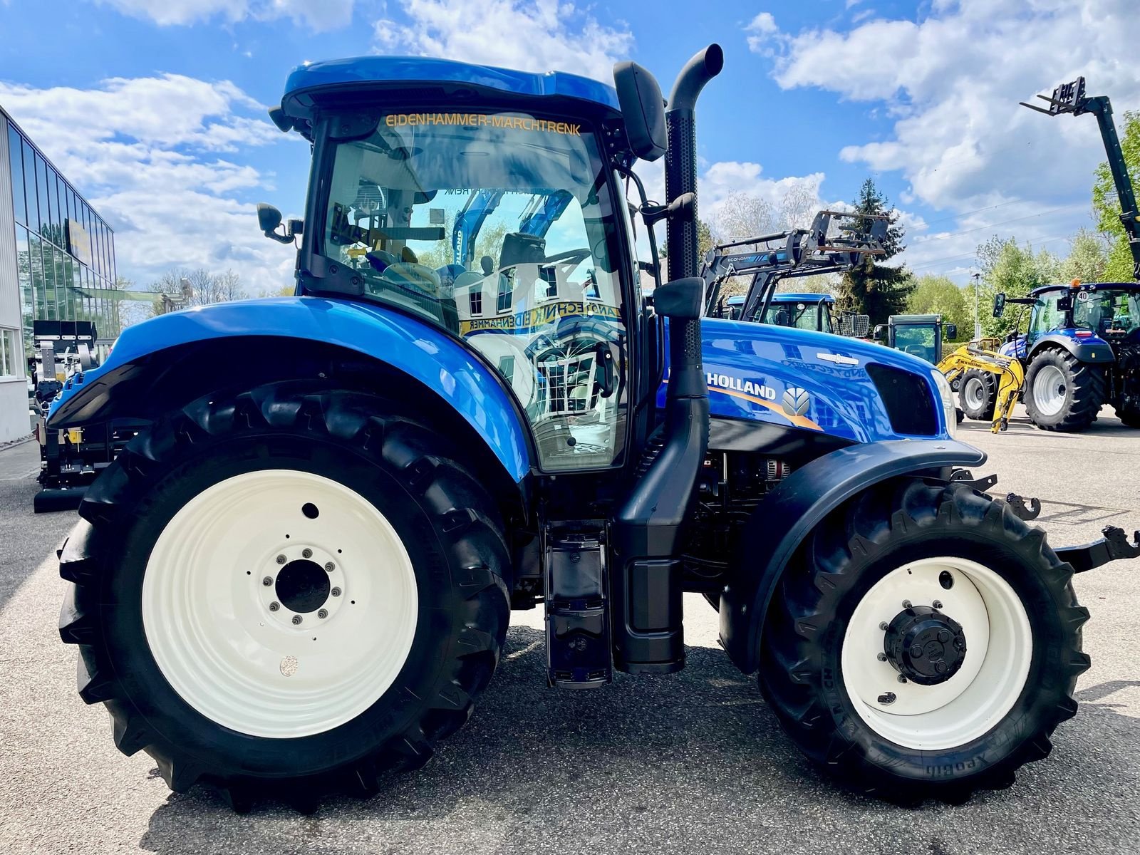 Traktor des Typs New Holland T6.140 Auto Command, Gebrauchtmaschine in Burgkirchen (Bild 6)