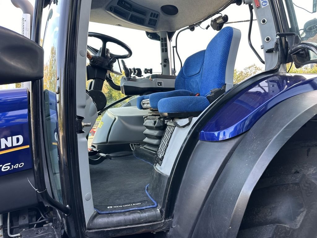 Traktor типа New Holland T6.140 Auto Command, Gebrauchtmaschine в Wenum Wiesel (Фотография 11)