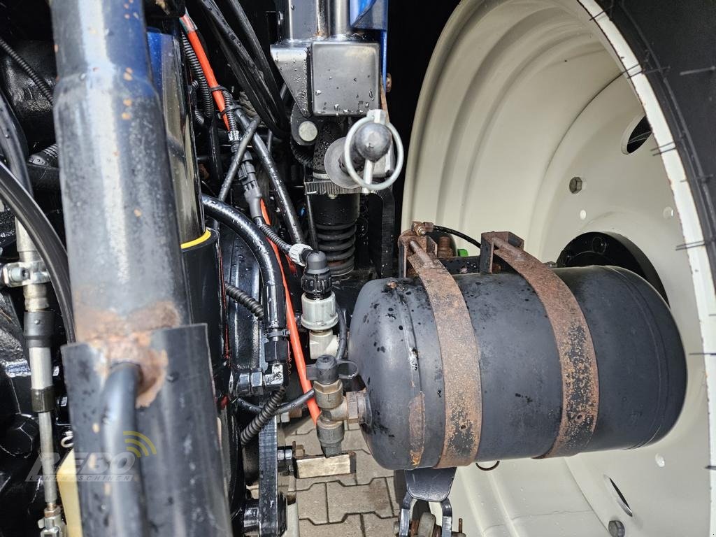 Traktor des Typs New Holland T6.140 Electro Command, Gebrauchtmaschine in Neuenkirchen-Vörden (Bild 8)