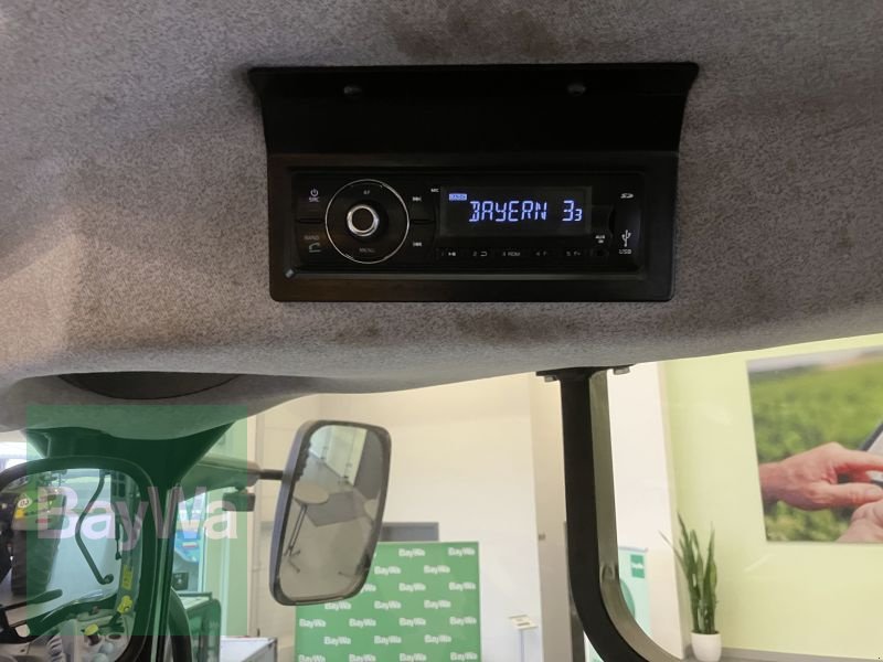 Traktor типа New Holland T6.140, Gebrauchtmaschine в Bamberg (Фотография 22)