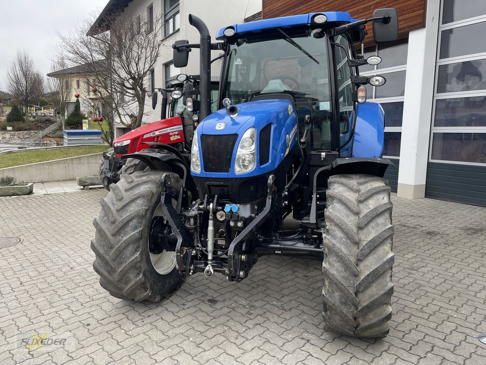 Traktor Türe ait New Holland T6.140, Gebrauchtmaschine içinde Pattigham (resim 11)