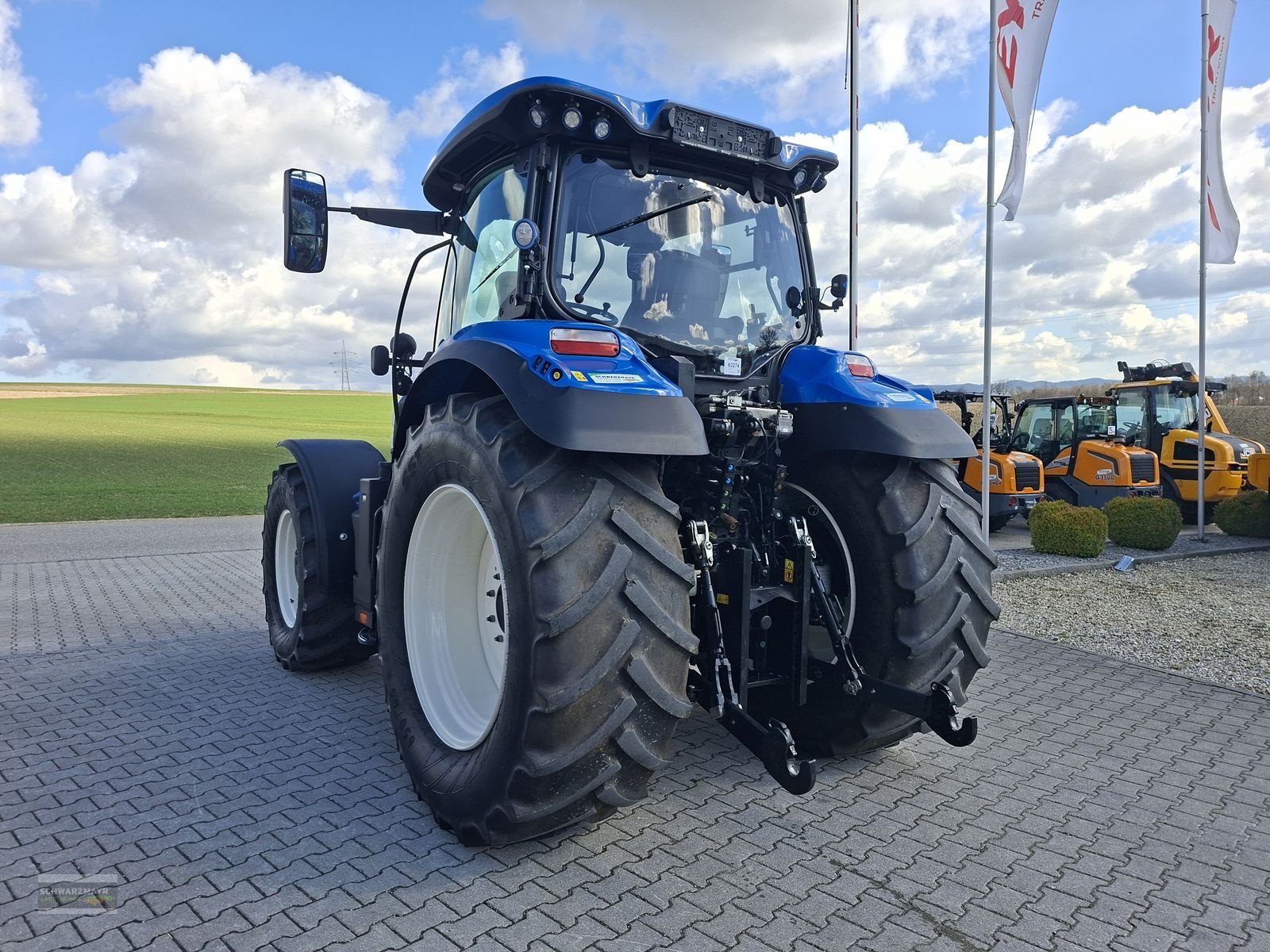 Traktor vrste New Holland T6.145 Auto Command SideWinder II, Gebrauchtmaschine v Aurolzmünster (Slika 3)