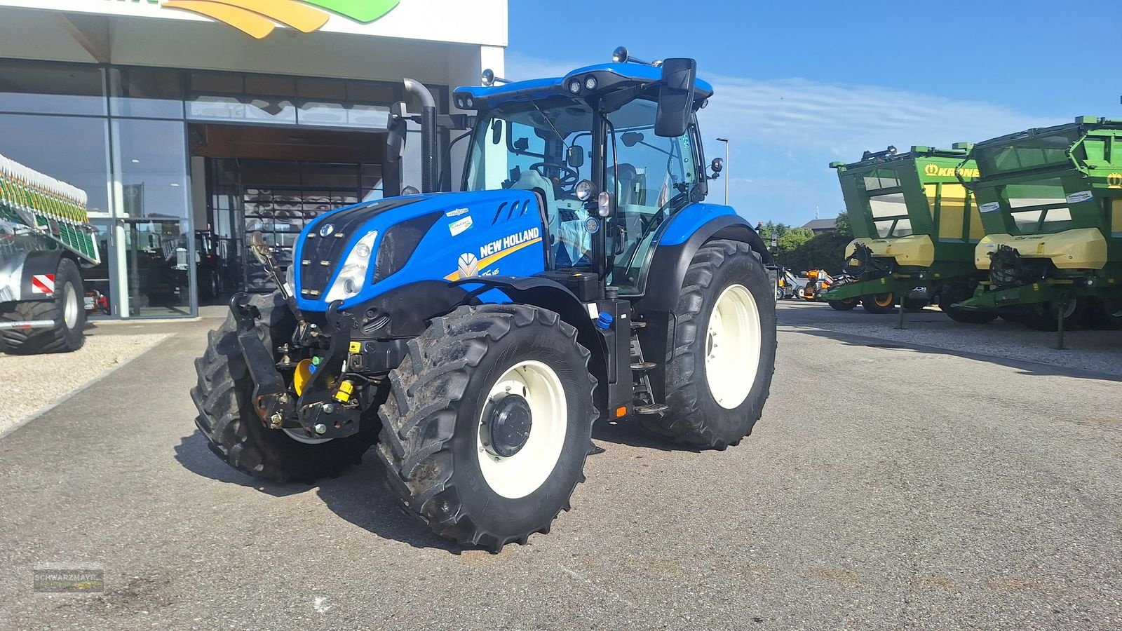 Traktor van het type New Holland T6.145 Auto Command SideWinder II, Gebrauchtmaschine in Gampern (Foto 2)