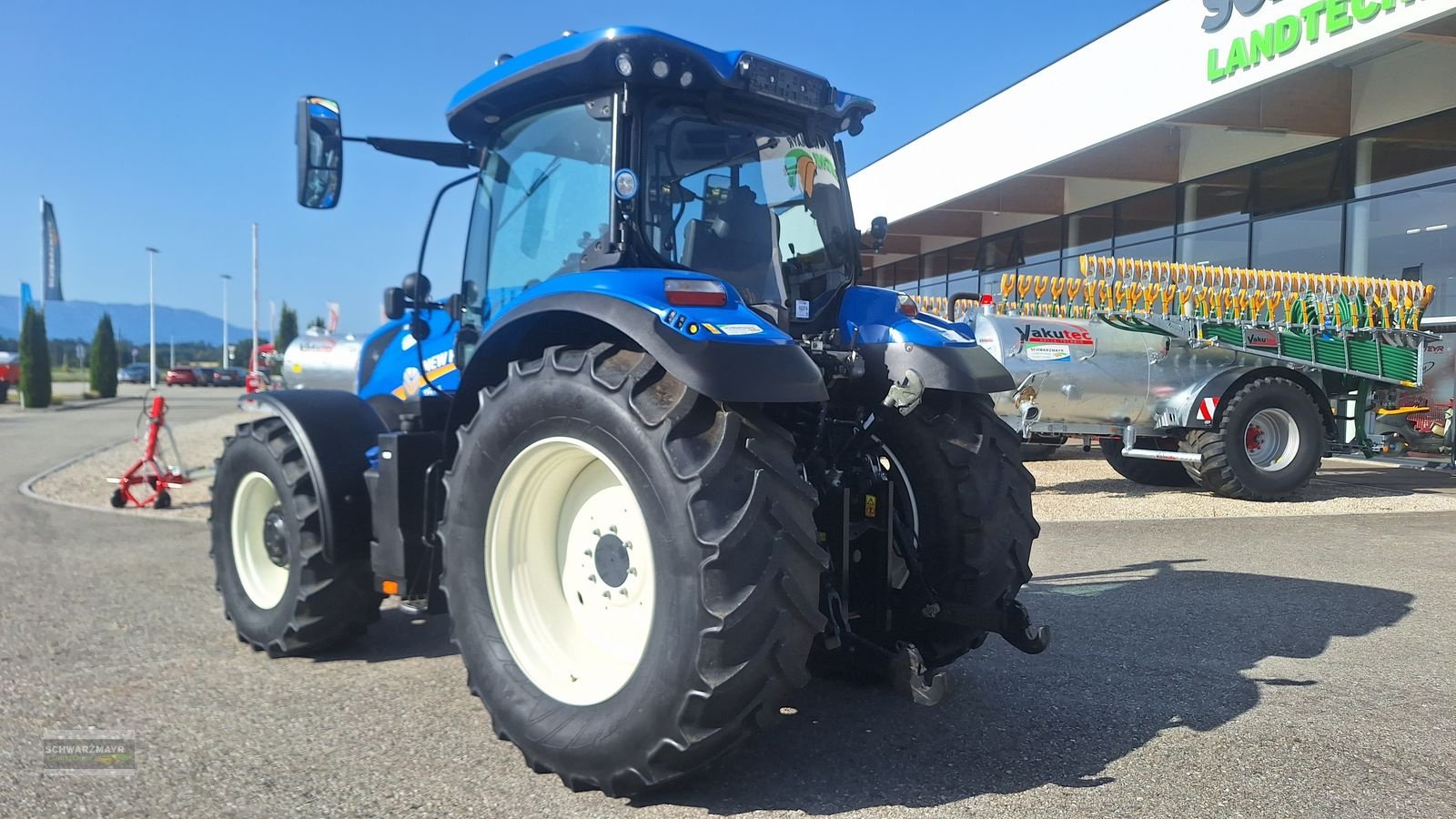 Traktor van het type New Holland T6.145 Auto Command SideWinder II, Gebrauchtmaschine in Gampern (Foto 9)