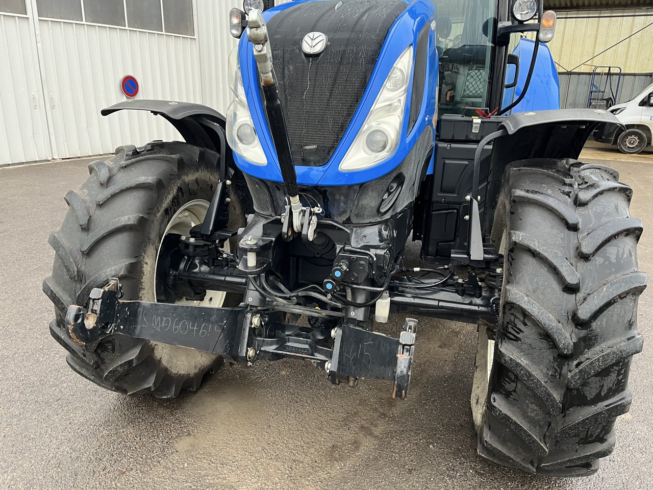 Traktor от тип New Holland T6.145 DCT, Gebrauchtmaschine в VERT TOULON (Снимка 3)