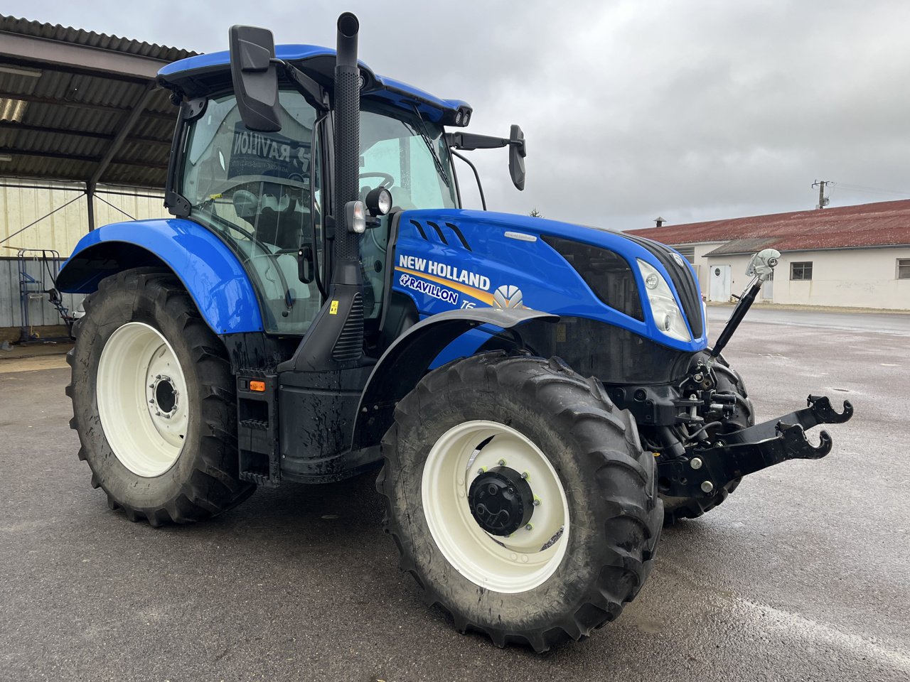 Traktor от тип New Holland T6.145 DCT, Gebrauchtmaschine в VERT TOULON (Снимка 4)