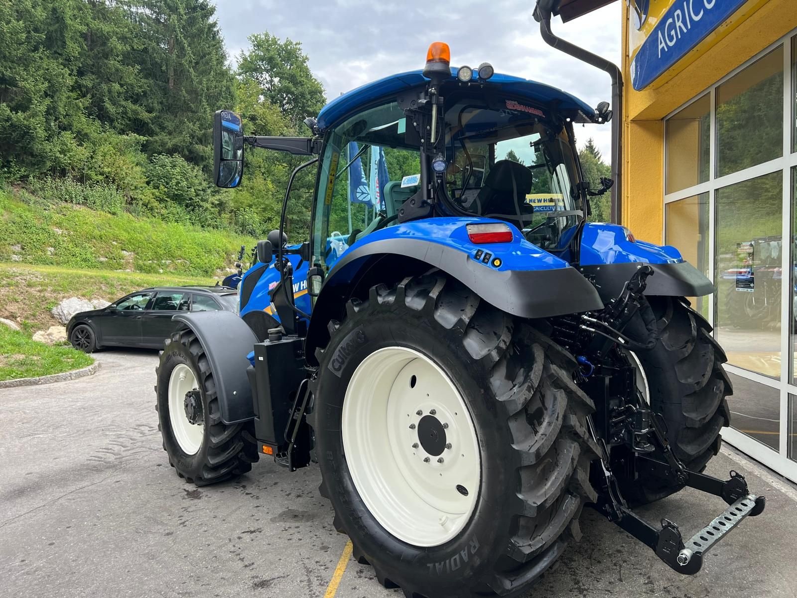 Traktor του τύπου New Holland T6.145 Dynamic Command SideWinder II, Gebrauchtmaschine σε Burgkirchen (Φωτογραφία 10)