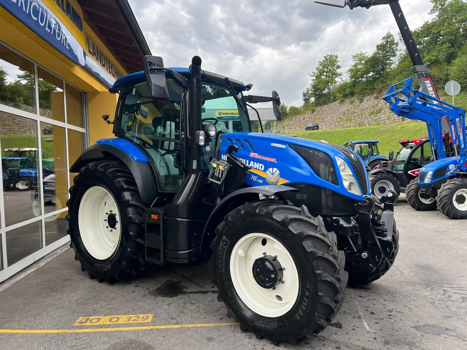 Traktor του τύπου New Holland T6.145 Dynamic Command SideWinder II, Gebrauchtmaschine σε Burgkirchen (Φωτογραφία 5)