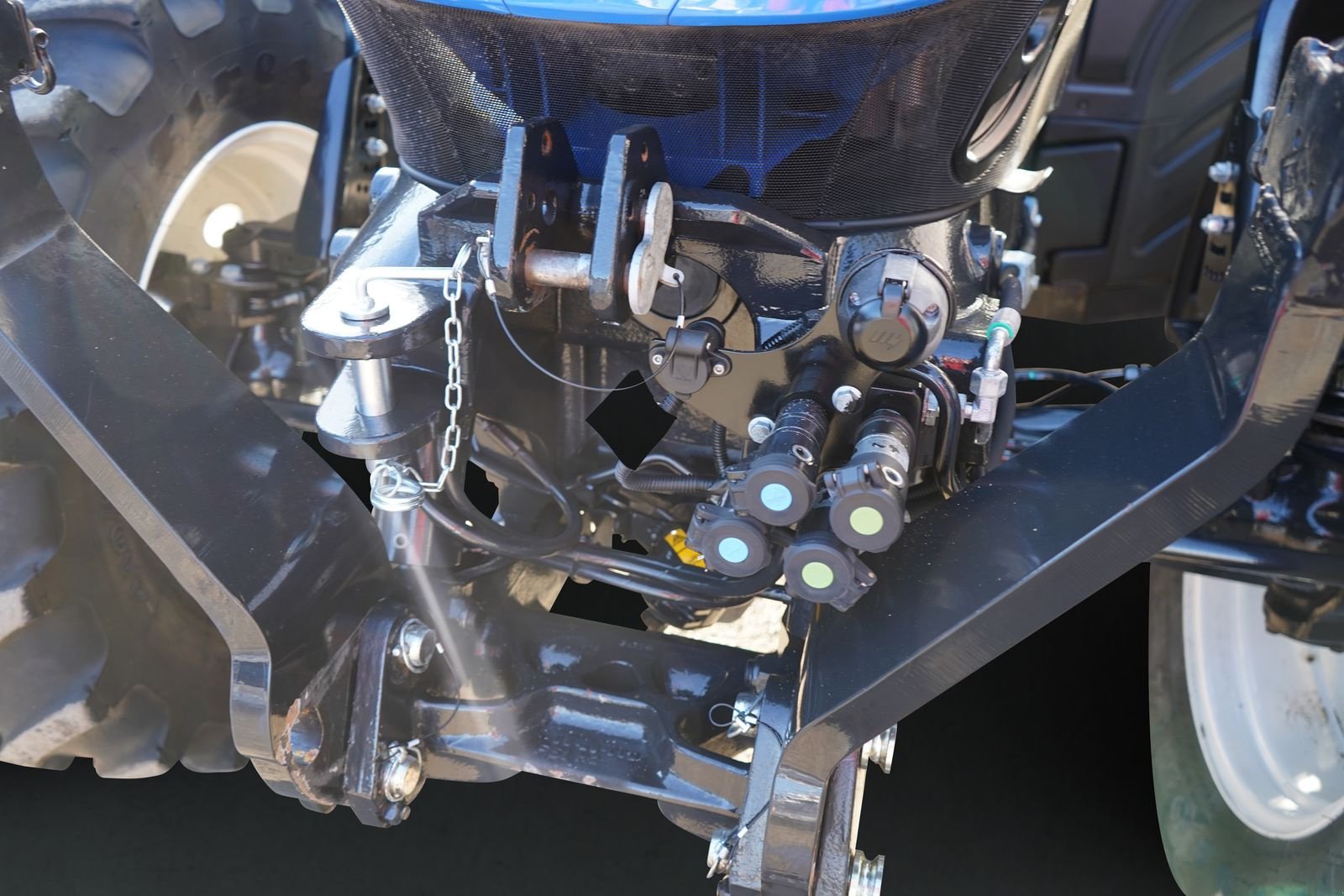 Traktor del tipo New Holland T6.145 Dynamic Command SideWinder II, Gebrauchtmaschine en Steinfeld (Imagen 13)