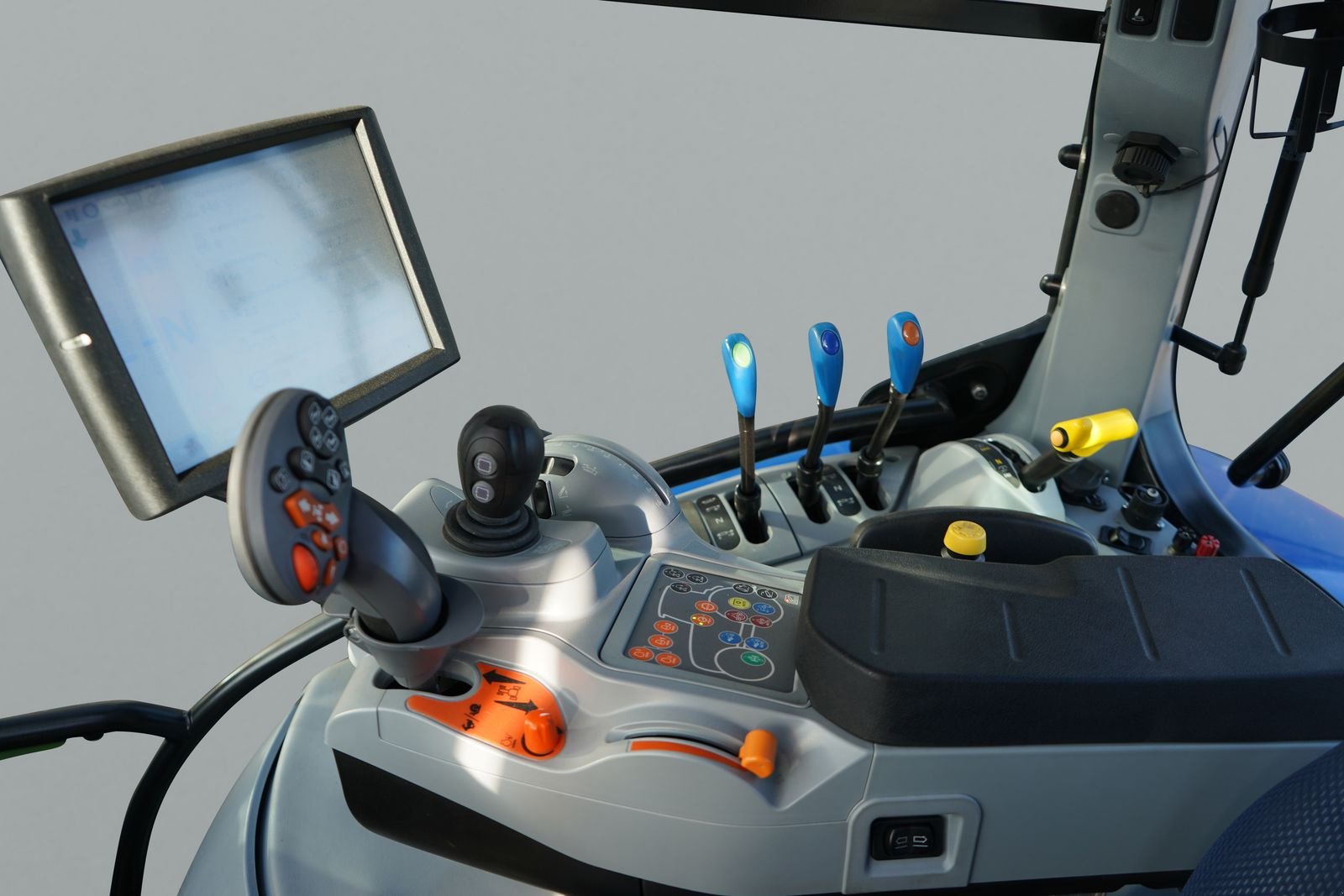 Traktor del tipo New Holland T6.145 Dynamic Command SideWinder II, Gebrauchtmaschine en Steinfeld (Imagen 16)