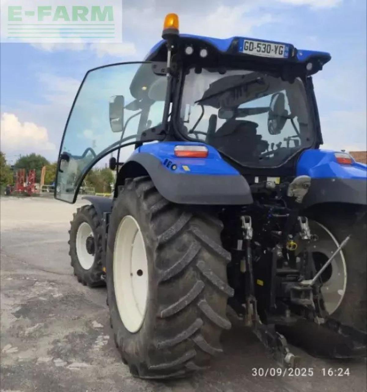 Traktor типа New Holland t6.145 ec, Gebrauchtmaschine в CHAUVONCOURT (Фотография 4)