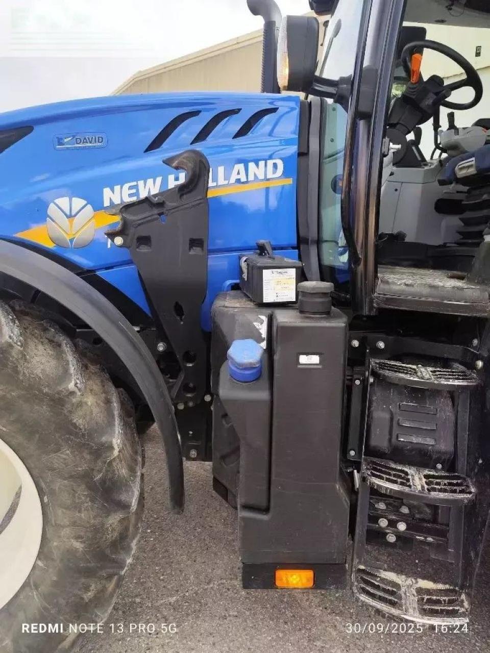 Traktor типа New Holland t6.145 ec, Gebrauchtmaschine в CHAUVONCOURT (Фотография 11)