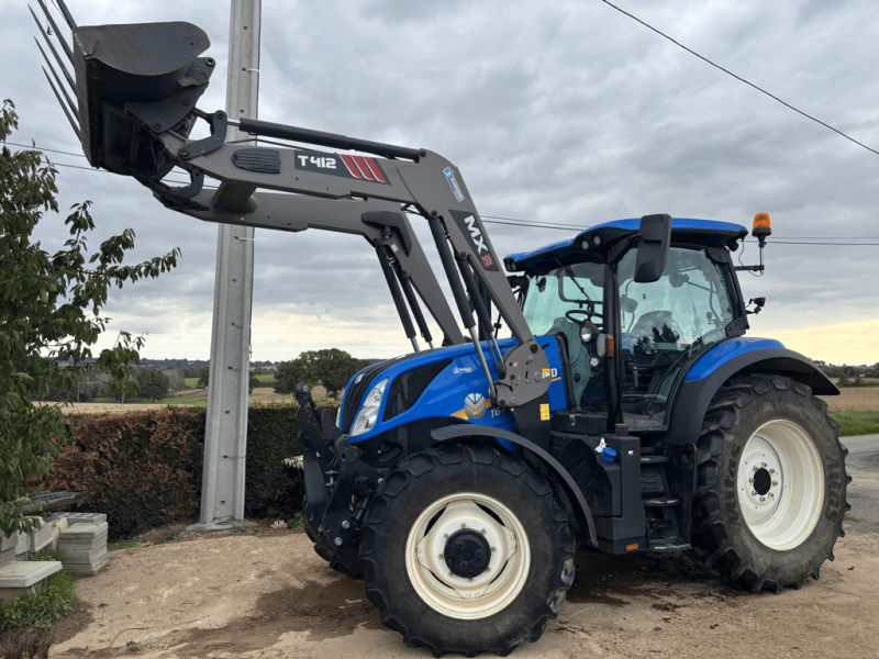 Traktor Türe ait New Holland T6.145 ELECTRO COMMAND, Gebrauchtmaschine içinde TREMEUR (resim 1)