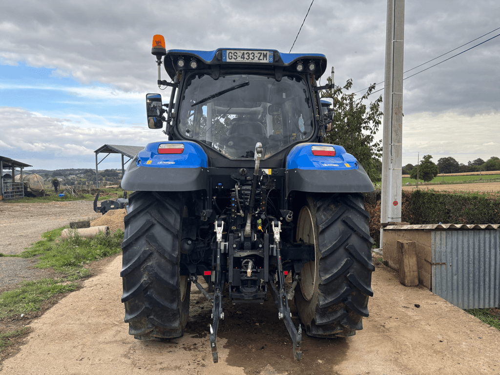 Traktor типа New Holland T6.145 ELECTRO COMMAND, Gebrauchtmaschine в TREMEUR (Фотография 10)